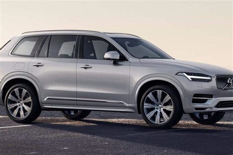 Volvo convoca proprietários de XC90 na versão Excellence para recall