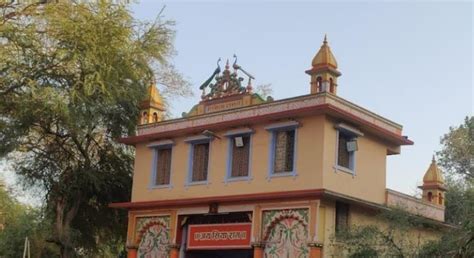 Sankat Mochan Hanuman Temple, Varanasi - Discover India