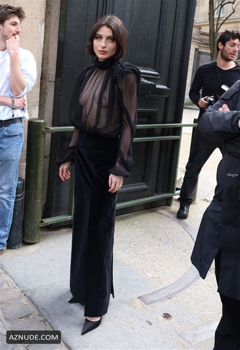 Alice Pagani Sexy Shows Off Her Hot Tits As She Attends At Nina Ricci Womenswear Fashion Show In