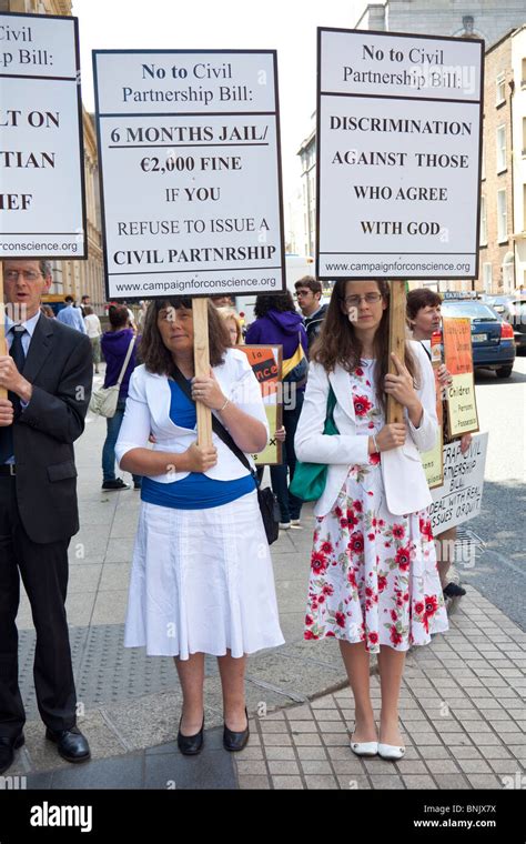 Irish Gay Hi Res Stock Photography And Images Alamy