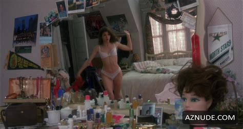 Untamed Heart Nude Scenes Aznude