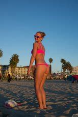 Alice Wonder In The Hot Tub Naked And At The Beach Photos