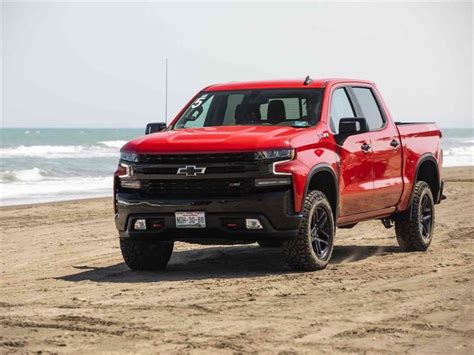 Chevrolet Cheyenne Y Silverado Debutan