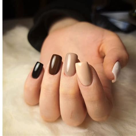 Chic Modern Nude Nail Art Designs For A Soft And Feminine Look