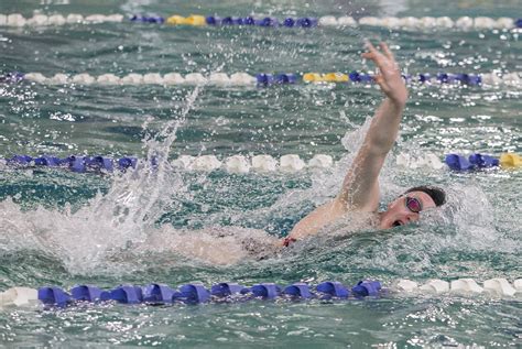 State Girls Swim Preview Top Local Swimmers Divers Teams Heraldnet