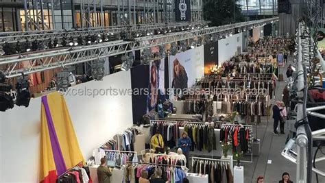 Wholesale High Quality Sexy Women Pvc Leather Big Breast Corsets And Bustiers Lingerie For Busty