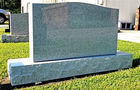 Current Display - South Boston Memorials