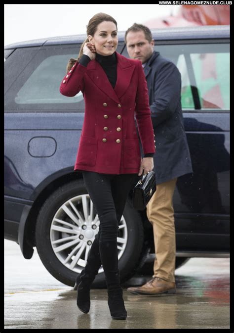 Kate Middleton No Source Sexy Posing Hot Beautiful Celebrity Babe Shameless Celebrities