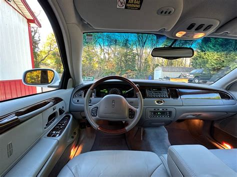2001 Lincoln Town Car South Jersey Classics