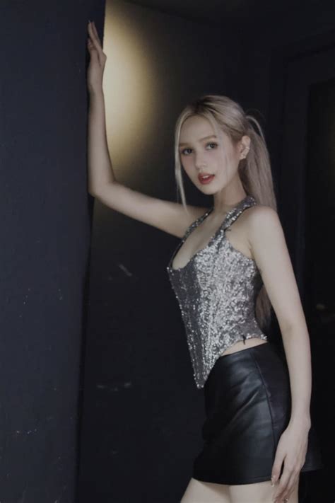 Hot Girl Xo I Non Ngo I H Nh C C Ph M C N C Camera Th Ng L N S Ng