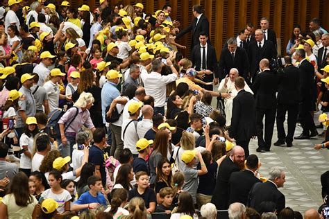 Papa Francesco Benedice Sant Eutizio E La Ricostruzione Del Sisma