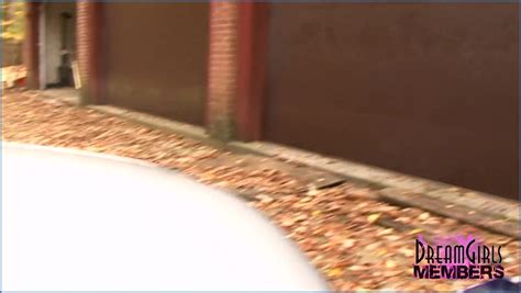 Big Tit Brunette Washes A Car And Herself Intporn Forums