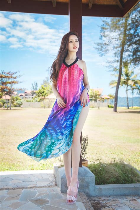 Zhou Yanxi Cantik Sexy Hot