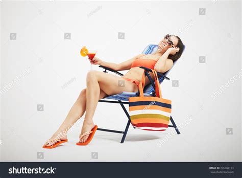 Beautiful Slim Woman Bikini Sunglasses Relaxing Stock Photo 276304133 Shutterstock
