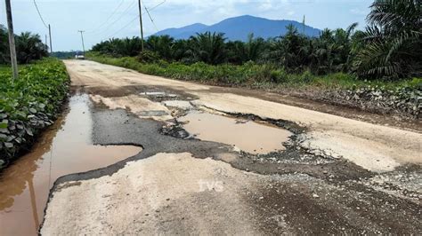 RM60 Juta Naik Taraf Jalan Utama Masuk Ke Kampung Kendaie Billy