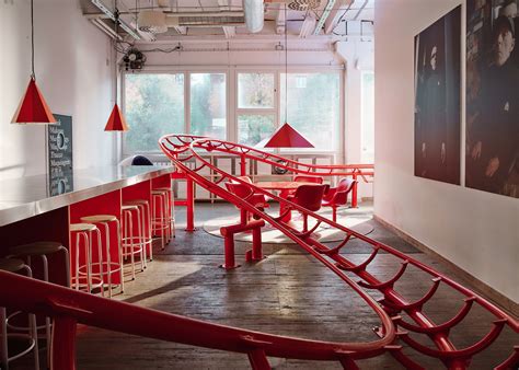 Dünyanın İlk Ofis "Rollercoaster"ı - Arkitera