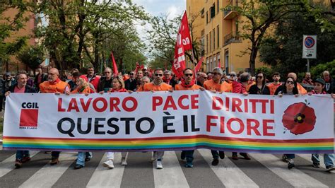 Cgil Il 25 Aprile Parte La Raccolta Firme Per Referendum Cgil Roma E