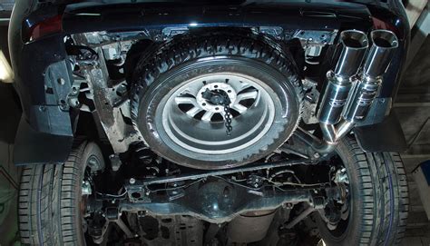 Как снять запаску на Тойота Ленд Крузер Прадо 150