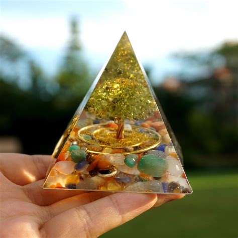 Orgone Vivid Tree Of Life Pyramid Peridot With Mixed Agate Crystal