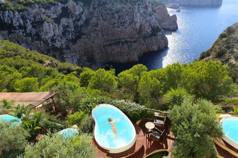 hacienda na xamena hotspots  ibiza   travel