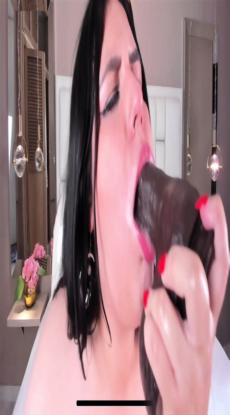Sloppy Bbc Dildo Blowjob Cam Girl