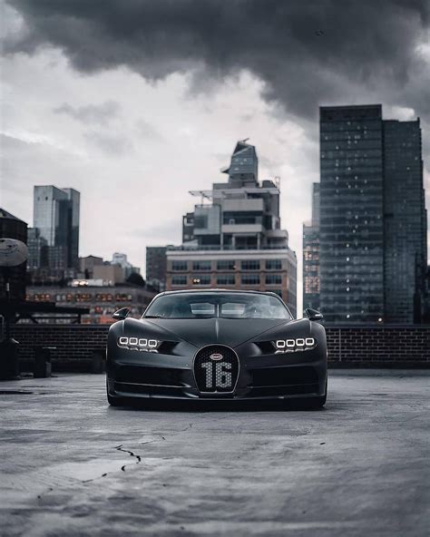 Bugatti Chiron Wallpaper 4k Black And White 4k