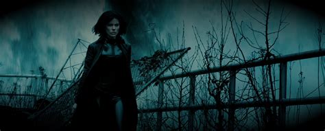 cult film freak: UNDERWORLD: AWAKENING