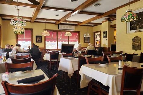 17 Best Restaurants in Richmond, IN (Photos, Reviews, Maps)