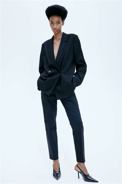 The Best Black Trousers for Women, As Chosen By an Editor | Who What Wear