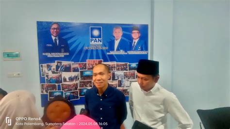 Kembalikan Formulir Pendaftaran Calon Walikota Palembang Di DPRD PAN