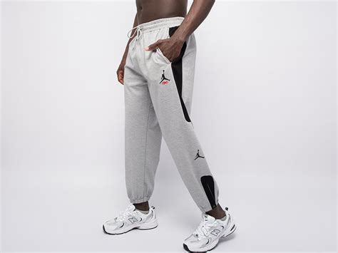 Брюки спортивные Nike Air Jordan цвет Серый купить по цене 2790 рублей ...