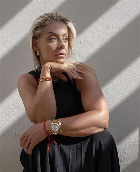 Anna Fine Fit : r/BeautifulWomenFitness