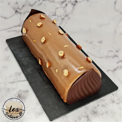 Bûche Chocolat Et Praliné