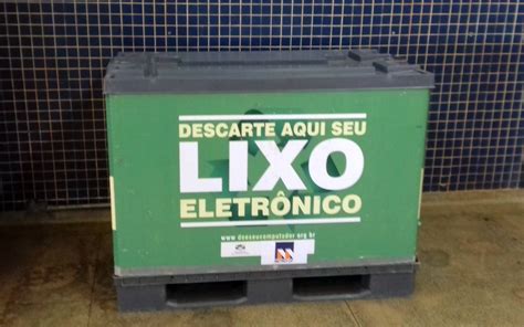 Esta Es Do Metr Contar O Coletores De Lixo Eletr Nico Emerson