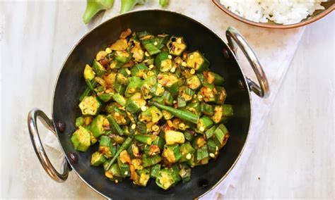 kanda bhindi recipe  jaggu dada bite  sip