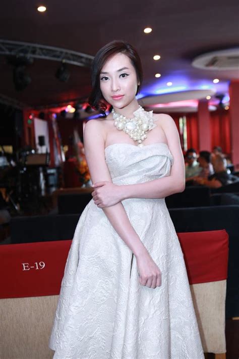 Nh C Ng Khai Th N Thi T B N Ca S L Clip Ng Nude