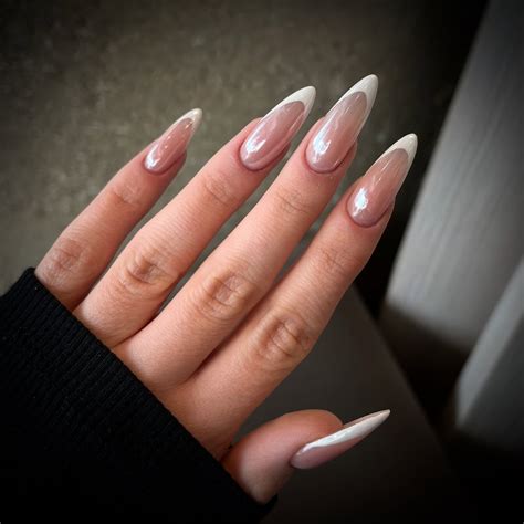 18 Short French Manicure Nail Ideas That Look Super Neat Pixelify