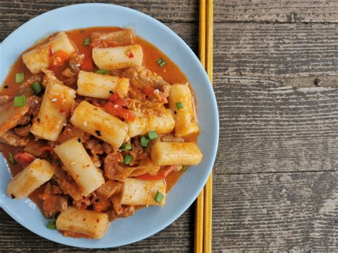 токпокки что это корейское блюдо - Что значит факт...???