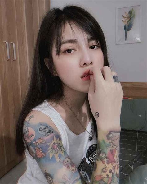 Dàn hot girl xăm trổ Việt Nam dung nhan cuốn hút khó rời mắt