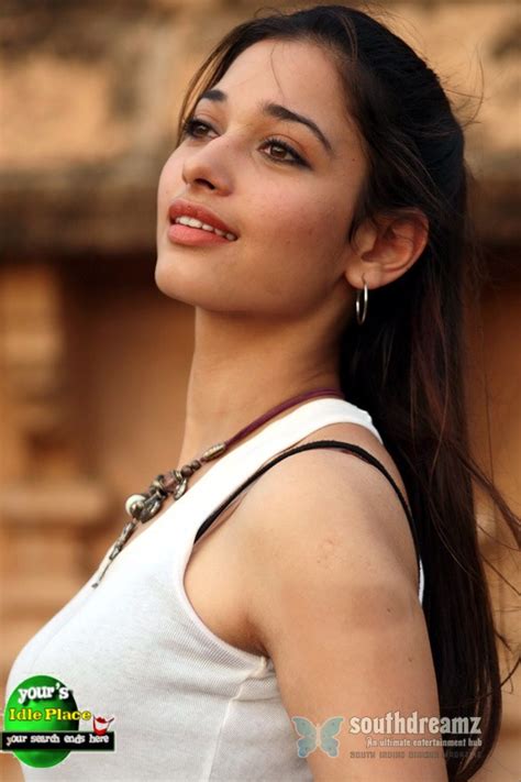 ACTRESS PHOTO COLLECTION ACTRESS THAMANNA HOT PHOTO COLLECTION 5