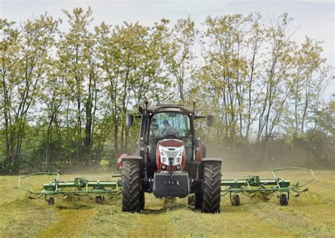 McCormick X6 4 P6 Drive produttività e versatilità Agrimeccanica