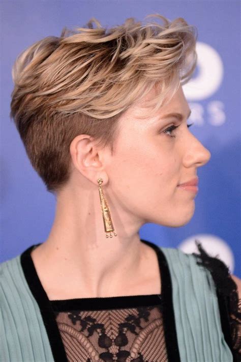 A Scarlett Johansson Blonde With Short Hair X Picture Celebrity Print Very Short Hair Hair