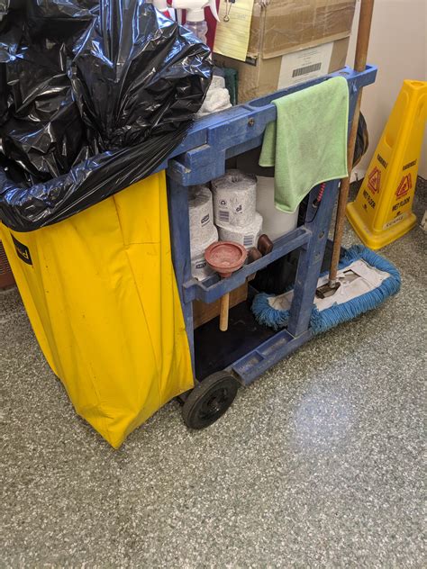 This Tiny Ass Plunger I Seen At University Today Why So Small What Is Your Purpose So