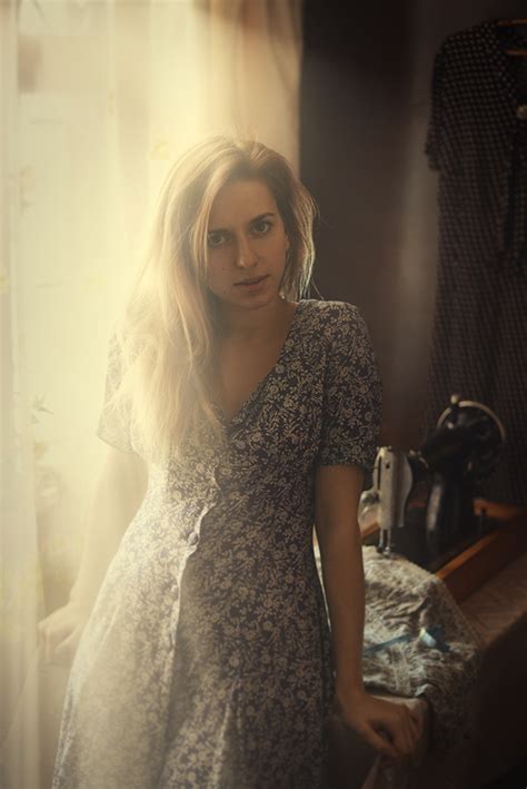 Nude In Hand Sewing Dep Pro Vn