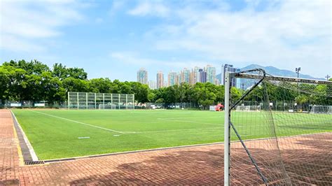 【全港18區284個足球場】(包括一按即開地圖)