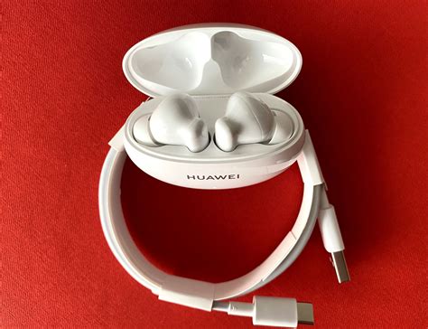 Huawei Free Buds 4i. Отличное шумоподавление, впечатляющая автономность ...