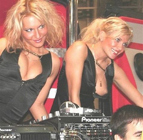 Forumophilia PORN FORUM Oops Unexpected Display Of Girls Charms Upskirt Downblouse Page