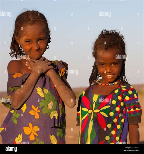 Young Afar Tribe Girls Assaita Afar Regional State Ethiopia Stock