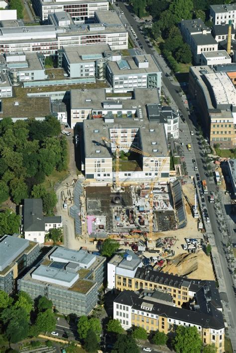 Leipzig aus der Vogelperspektive Baustelle für einen Erweiterungs