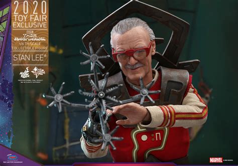 Hot Toys Thor Ragnarok Stan Lee Th Scale Collectible Figure